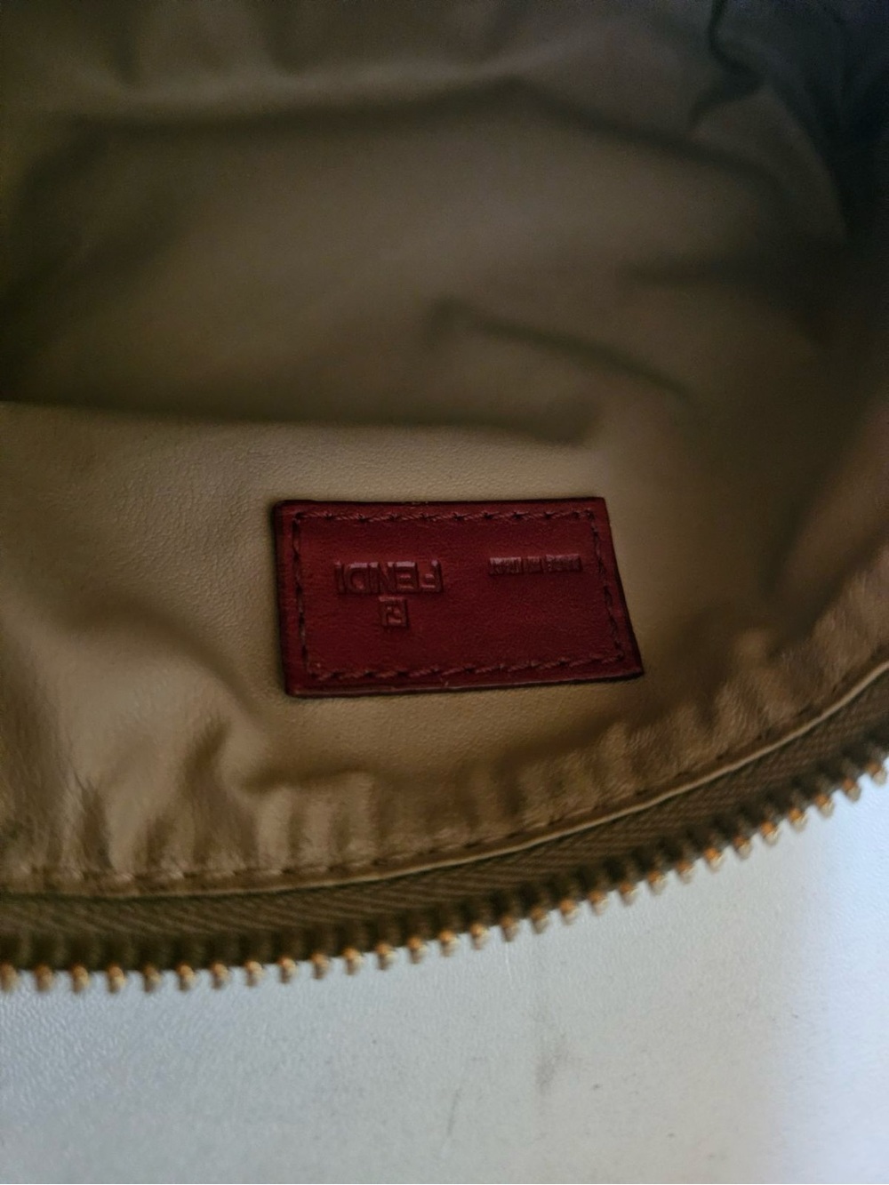 Vintage Fendi Small Pouch with Burgundy Leather Logo Patch and Beige Lining - Picture 3 of 9